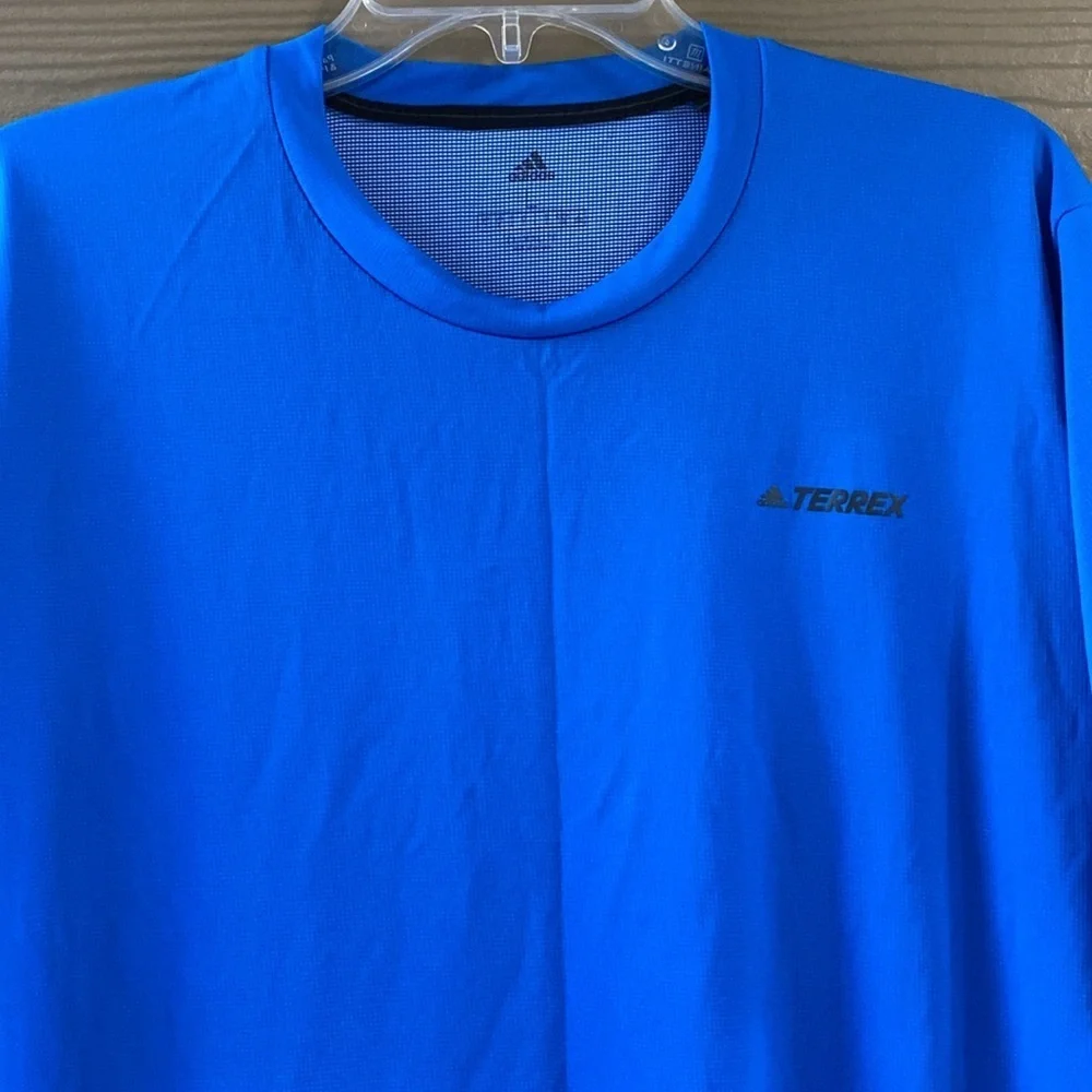 Adidas Terrex Men's Vibrant Blue Tee Shirt Size L